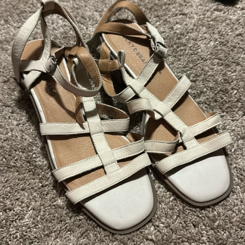 Lucky Brand cream block heel sandal